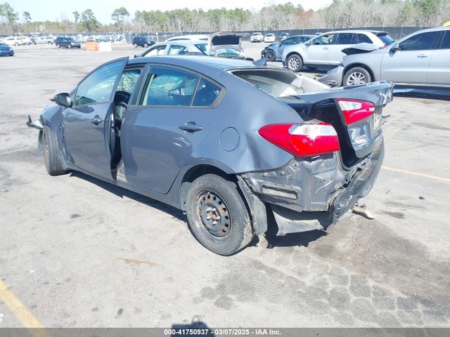 KIA FORTE LX 2016 KNAFK4A66G5562283 Image 3
