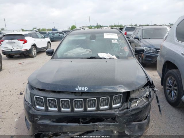 3C4NJCBB8LT133924 Jeep Compass Latitude Fwd