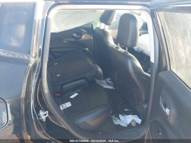 3C4NJCBB8LT133924 Jeep Compass Latitude Fwd