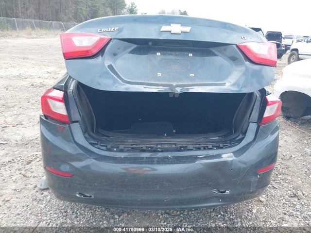 1G1BE5SM9H7268810 Chevrolet Cruze Lt Auto