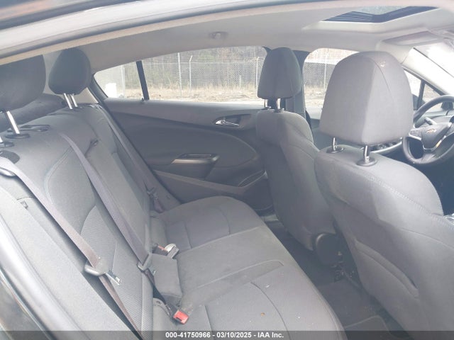 1G1BE5SM9H7268810 Chevrolet Cruze Lt Auto