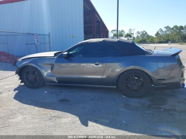 1ZVBP8EM2E5292790 Ford Mustang V6