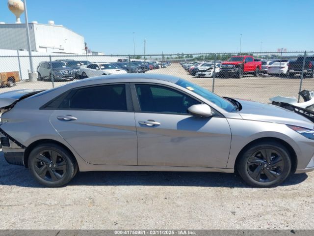 KMHLM4AJ4PU083057 Hyundai Elantra Hybrid Blue