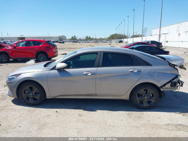 KMHLM4AJ4PU083057 Hyundai Elantra Hybrid Blue