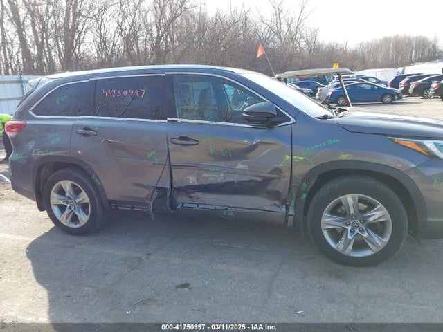 Toyota Highlander Limited 2018 5TDDZRFH2JS806753 Image 13