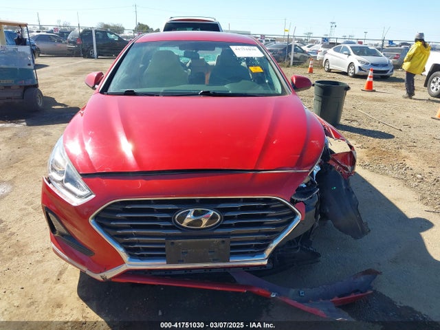 5NPE24AF3JH607489 Hyundai SONATA SE