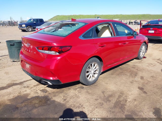 5NPE24AF3JH607489 Hyundai SONATA SE