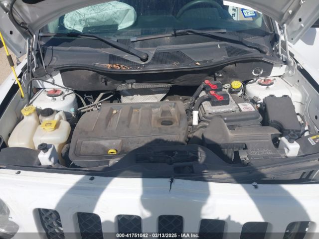 1C4NJPBBXFD389578 Jeep Patriot Sport