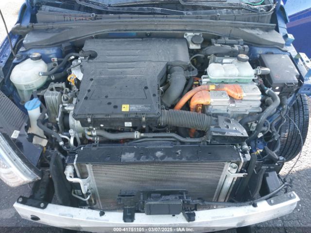 KMHC75LC2KU139730 Hyundai Ioniq Hybrid Sel