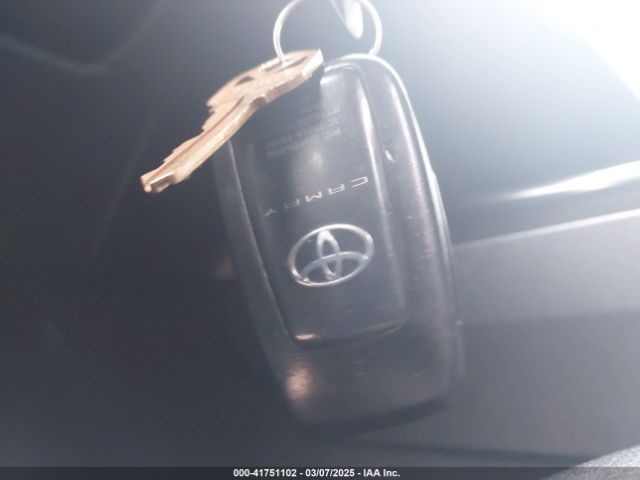 4T1B11HK4JU090146 Toyota CAMRY SE
