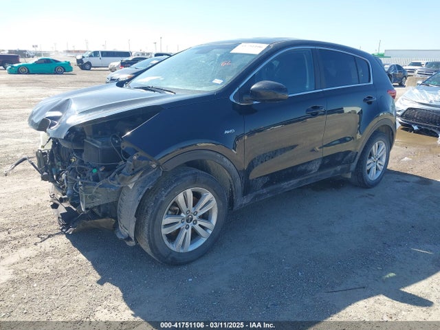 KNDPMCAC3H7050813 KIA Sportage Lx