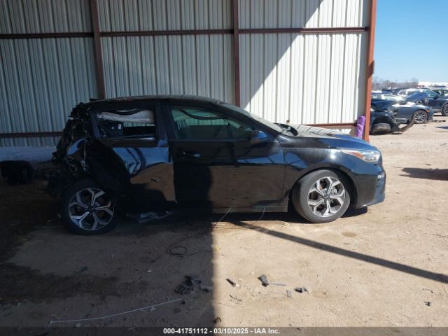 3KPF24AD6ME336620 KIA Forte Lxs