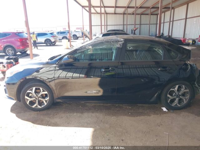 3KPF24AD6ME336620 KIA Forte Lxs