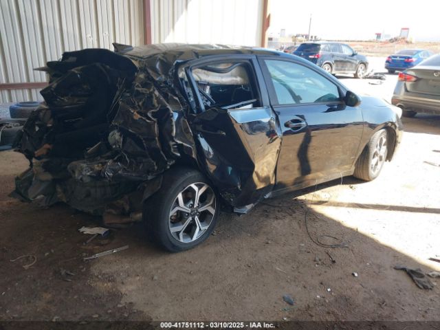 3KPF24AD6ME336620 KIA Forte Lxs