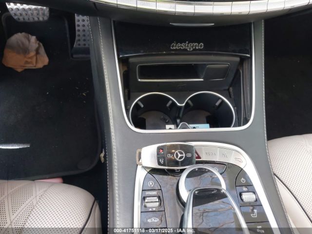 WDDUG8GB7JA351265 Mercedes-Benz S 560 4matic