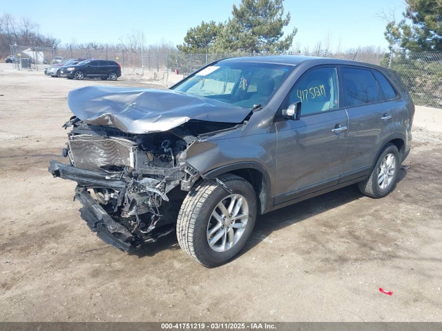 5XYKT3A66FG618625 KIA SORENTO LX