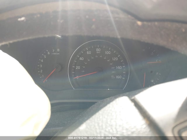 5XYKT3A66FG618625 KIA SORENTO LX