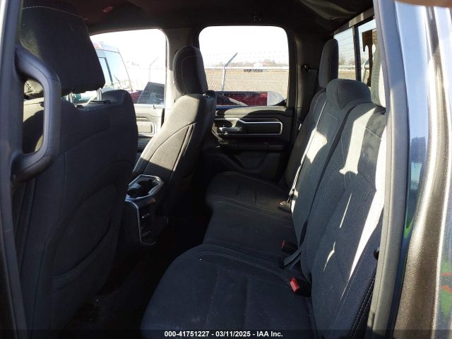 1C6SRFBT6NN159941 RAM 1500 Big Horn  4x4 6'4 Box