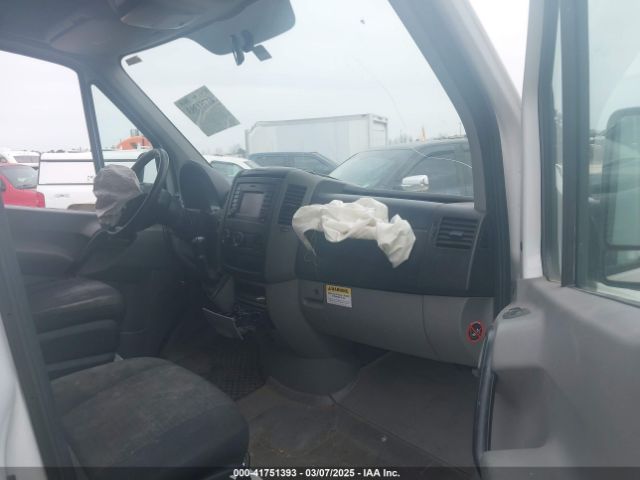 2018 MERCEDES-BENZ SPRINTER 2500 WD3PE8CD7JP600191 Photo 4