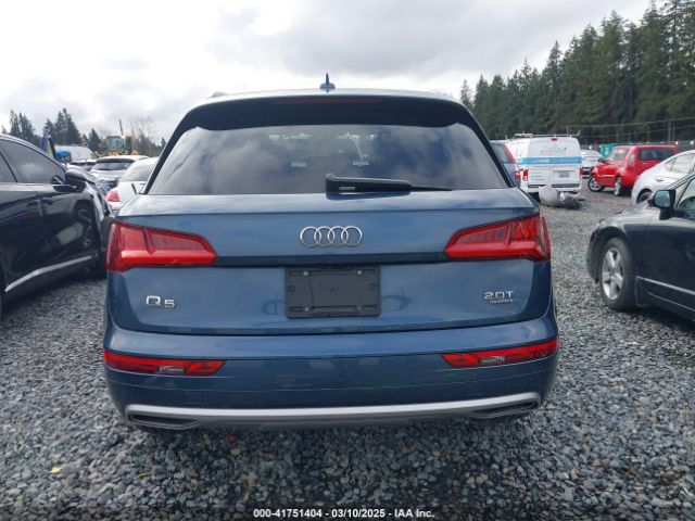 WA1BNAFY7J2010375 Audi Q5 2.0t Premium/2.0t Tech Premium