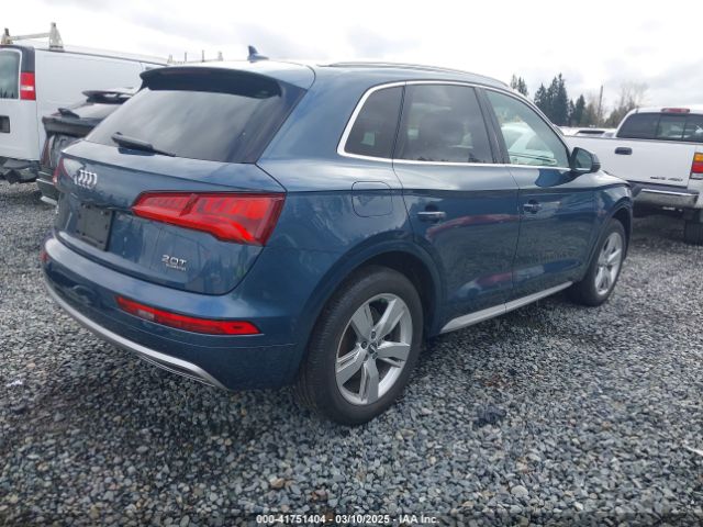 WA1BNAFY7J2010375 Audi Q5 2.0t Premium/2.0t Tech Premium