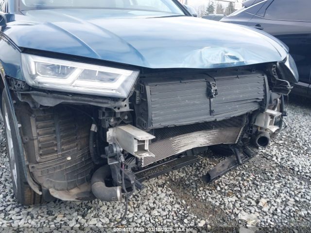 WA1BNAFY7J2010375 Audi Q5 2.0t Premium/2.0t Tech Premium