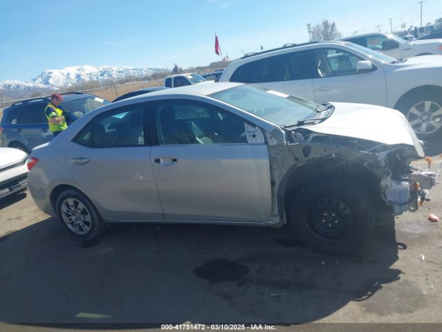 2T1BURHE2FC403770 Toyota Corolla S