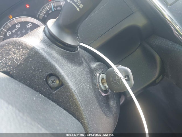 4T1BF1FK6EU849728 Toyota CAMRY SE