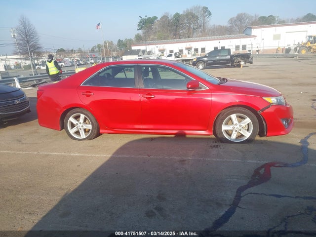 4T1BF1FK6EU849728 Toyota CAMRY SE