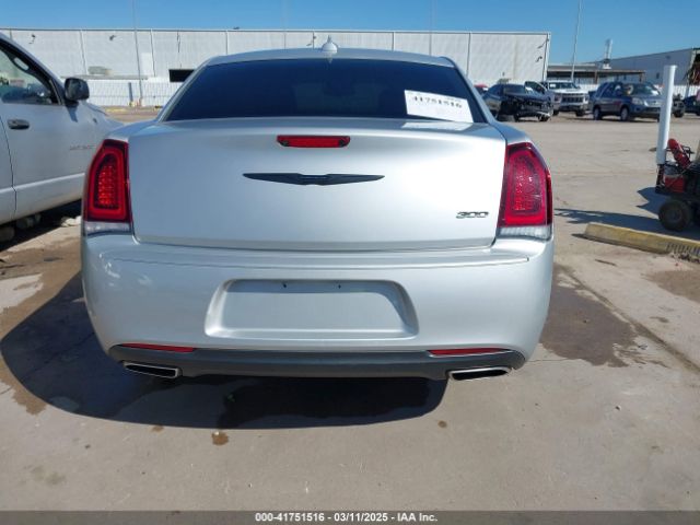 2C3CCAAG8LH160296 Chrysler 300 Touring
