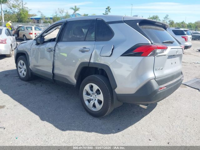 2T3H1RFVXRC300842 Toyota RAV4 LE