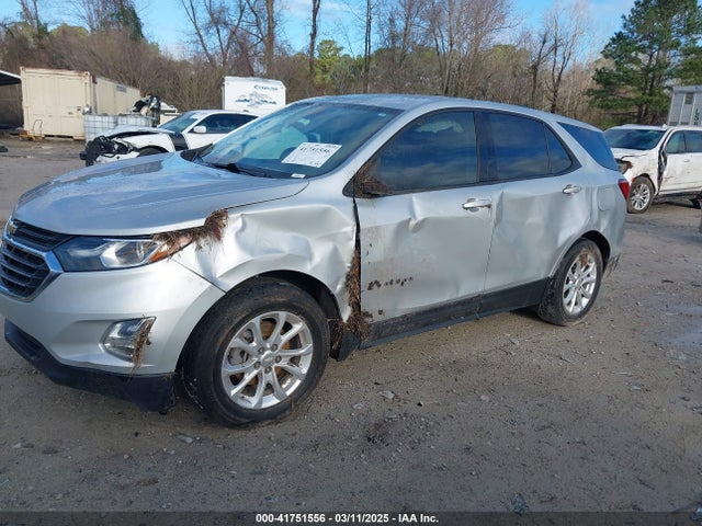 3GNAXHEV6KL166023 Chevrolet EQUINOX LS