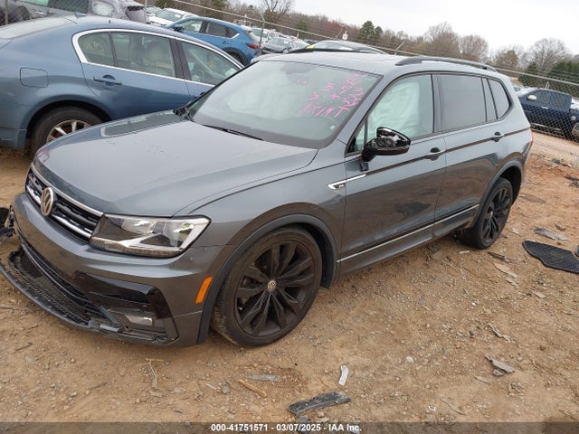 3VV3B7AX7LM163193 Volkswagen Tiguan 2.0t Se/2.0t Se R-line Black/2.0t Sel