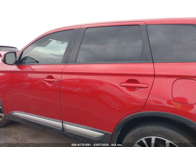JA4AD3A3XHZ055205 Mitsubishi Outlander Se/sel