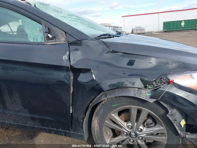5NPD84LF4JH377890 Hyundai ELANTRA SEL