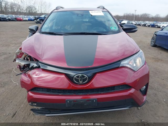 2T3RFREV4JW798868 Toyota Rav4 Adventure