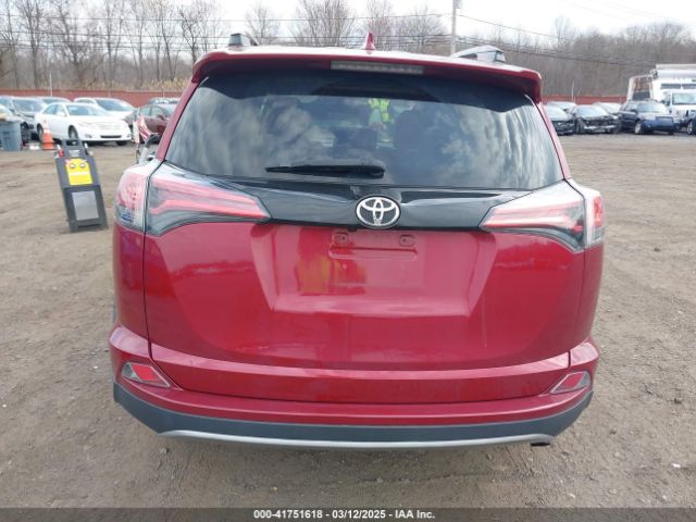 2T3RFREV4JW798868 Toyota Rav4 Adventure