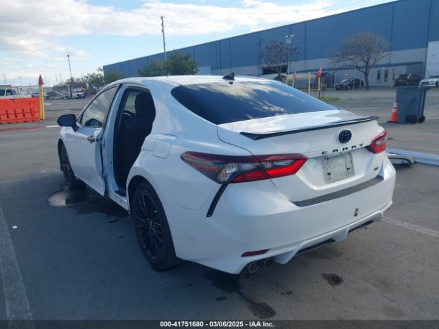 4T1G31AK8NU033240 Toyota Camry Nightshade Edition Hybrid