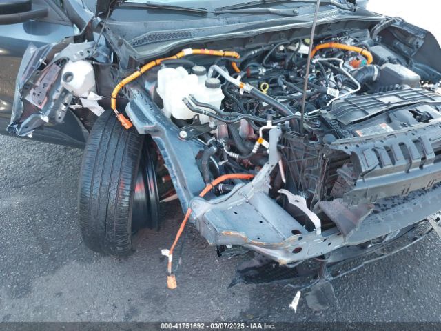 1FMCU0BZ9NUA28596 Ford Escape Se Hybrid