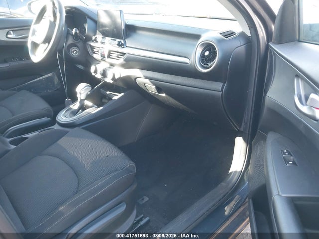 3KPF24AD6ME315184 KIA Forte Lxs