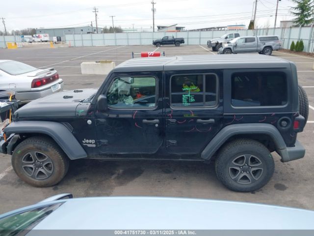 1C4HJXDN8JW197366 Jeep Wrangler Unlimited Sport S 4x4