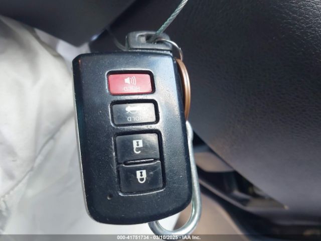 4T1BD1FK5FU170038 Toyota Camry Hybrid Le