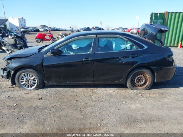 4T1BD1FK5FU170038 Toyota Camry Hybrid Le