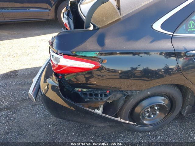 4T1BD1FK5FU170038 Toyota Camry Hybrid Le