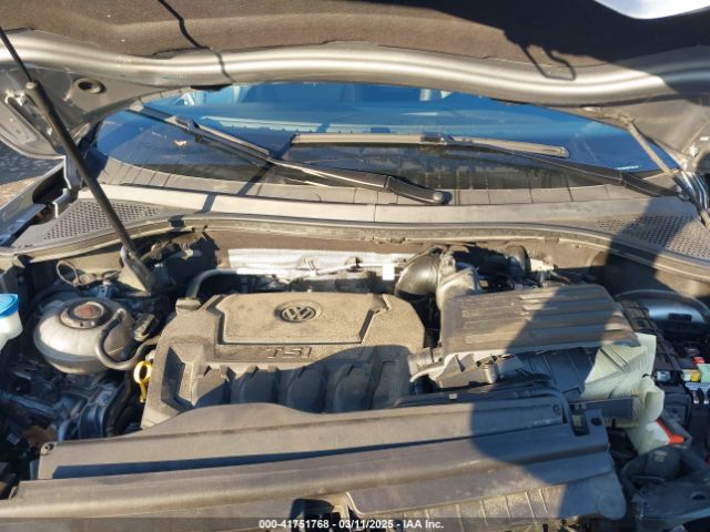 3VV8B7AXXNM156120 Volkswagen Tiguan 2.0t Se R-line Black
