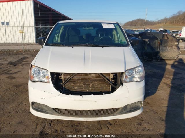 2C4RDGBG4GR152572 Dodge Grand Caravan Se