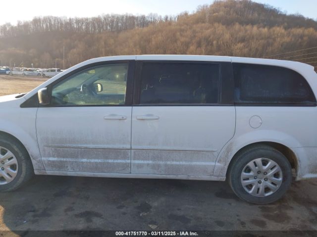 2C4RDGBG4GR152572 Dodge Grand Caravan Se