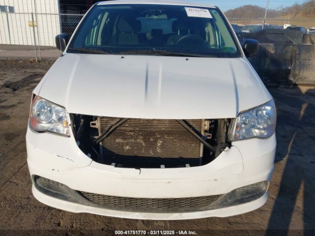 2C4RDGBG4GR152572 Dodge Grand Caravan Se