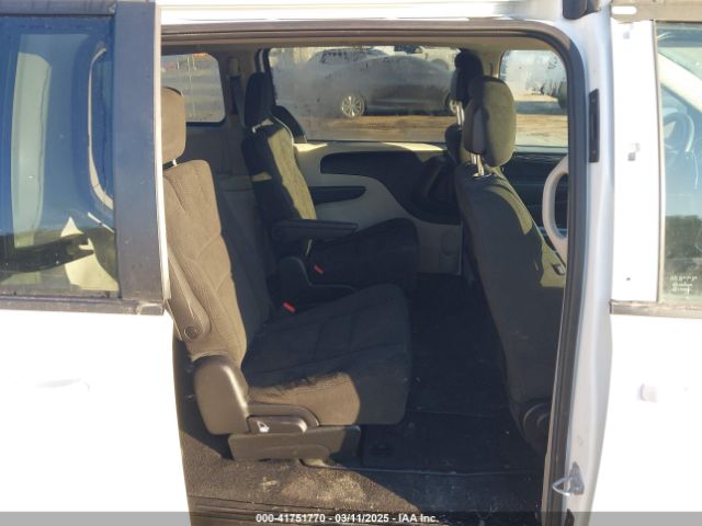 2C4RDGBG4GR152572 Dodge Grand Caravan Se