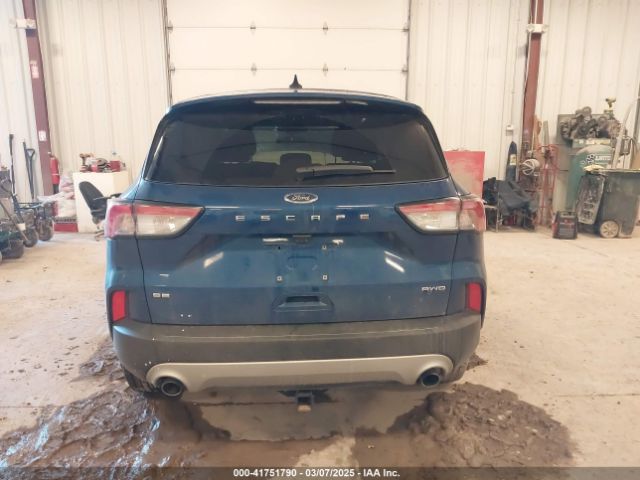 1FMCU9G64NUB24560 Ford ESCAPE SE